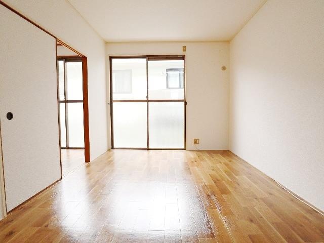  近鉄難波線・奈良線/生駒駅 徒歩19分 1階 築35年