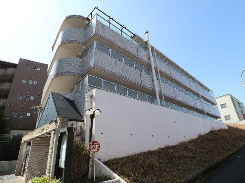  近鉄難波線・奈良線/東生駒駅 徒歩10分 3階 築34年