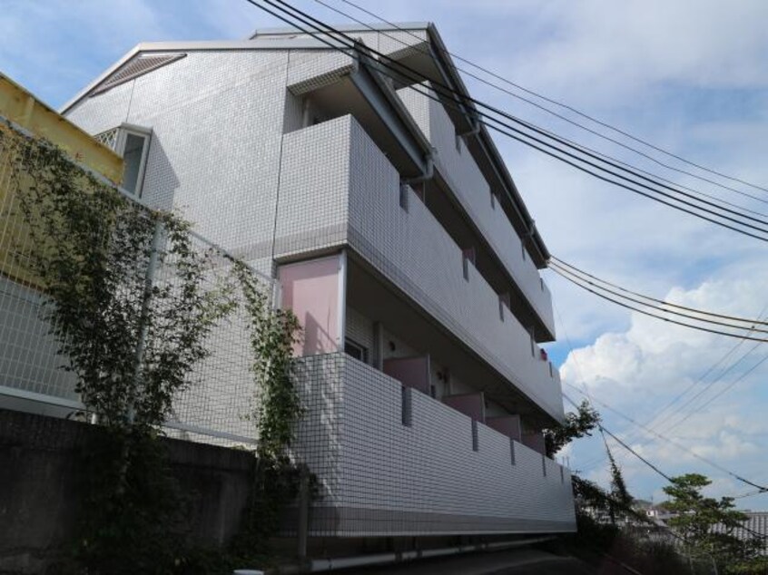  近鉄難波線・奈良線/生駒駅 徒歩3分 1階 築36年