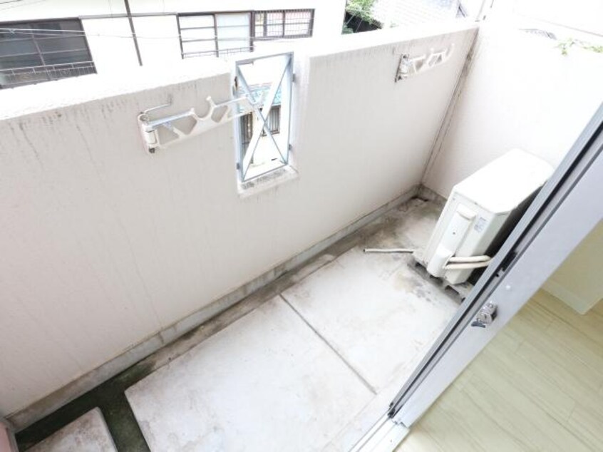  近鉄難波線・奈良線/生駒駅 徒歩3分 1階 築36年