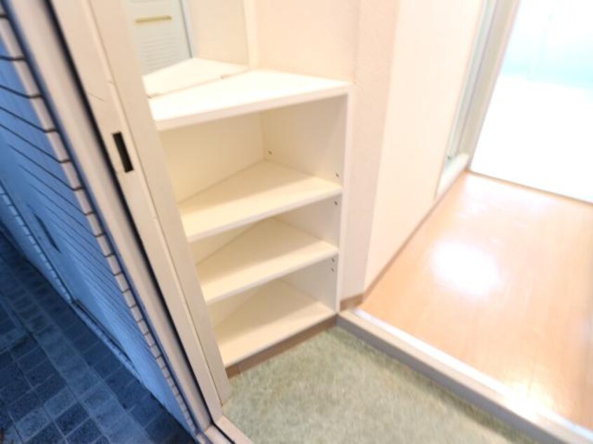  近鉄難波線・奈良線/生駒駅 徒歩3分 1階 築36年