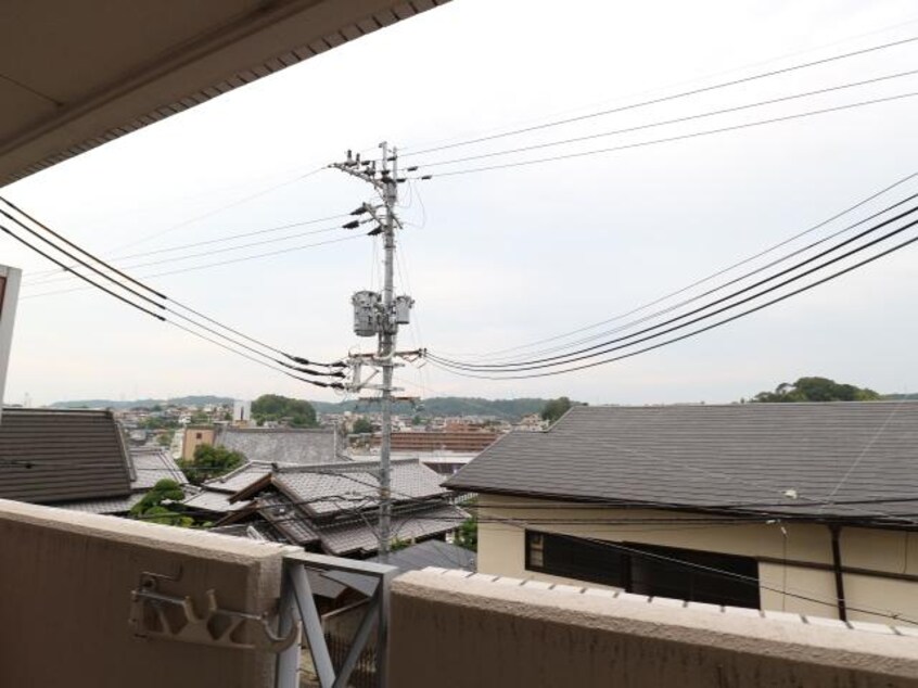  近鉄難波線・奈良線/生駒駅 徒歩3分 1階 築36年