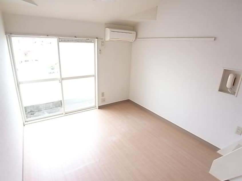  近鉄難波線・奈良線/生駒駅 徒歩8分 3階 築35年