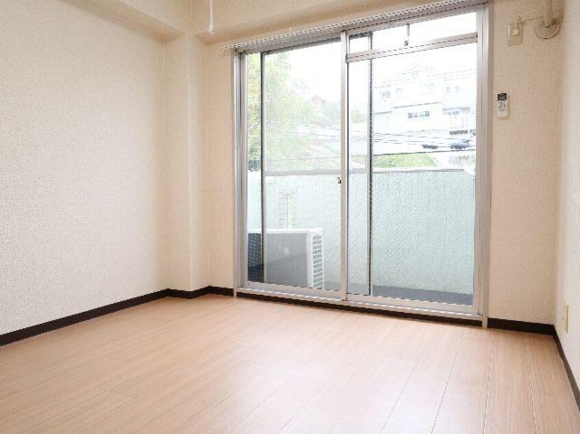  近鉄難波線・奈良線/生駒駅 徒歩3分 4階 築36年