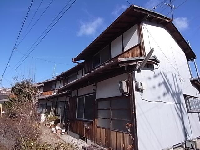  近鉄難波線・奈良線/東生駒駅 徒歩7分 1-2階 築54年