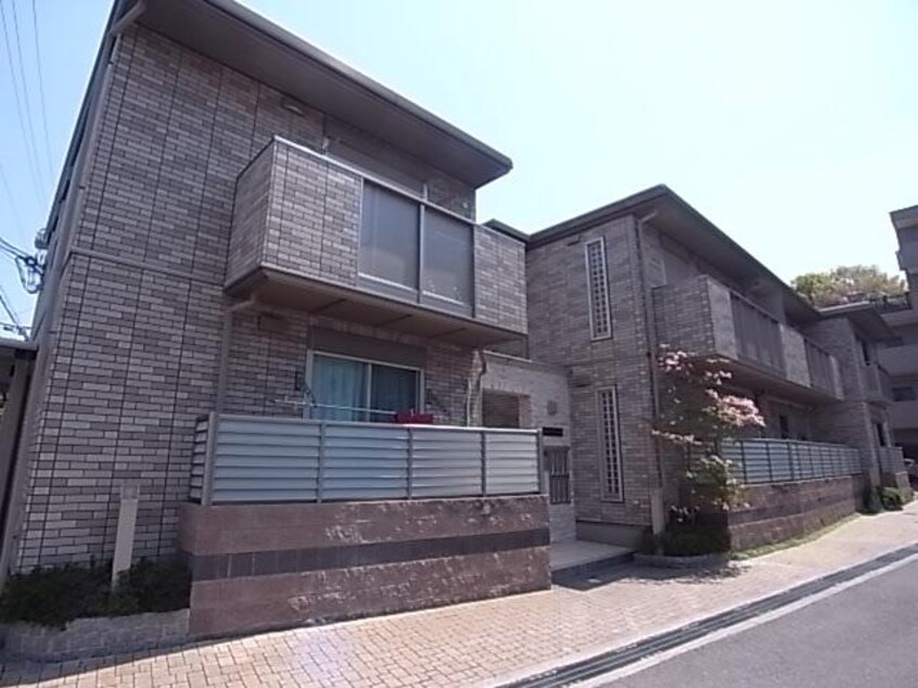  近鉄難波線・奈良線/東生駒駅 徒歩3分 2階 築16年