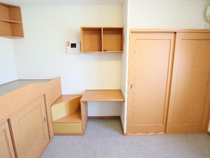  近鉄生駒線/一分駅 徒歩8分 2階 築16年