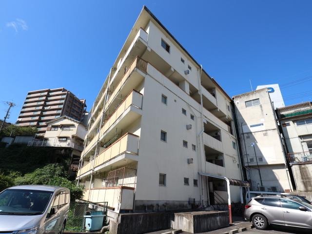  近鉄難波線・奈良線/生駒駅 徒歩3分 4階 築61年