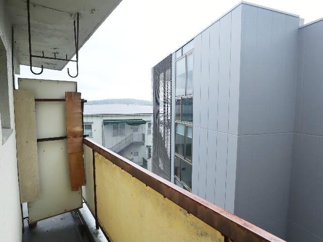  近鉄難波線・奈良線/生駒駅 徒歩3分 4階 築61年