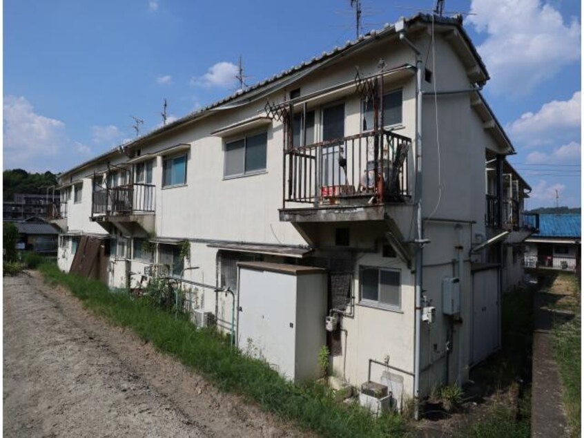  近鉄難波線・奈良線/生駒駅 徒歩16分 1階 築45年