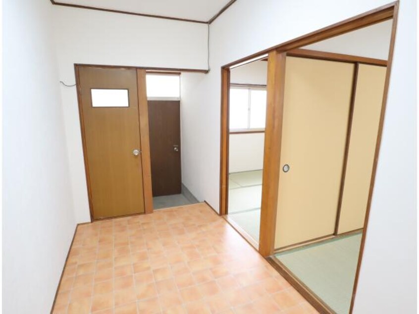  近鉄難波線・奈良線/生駒駅 徒歩16分 1階 築45年