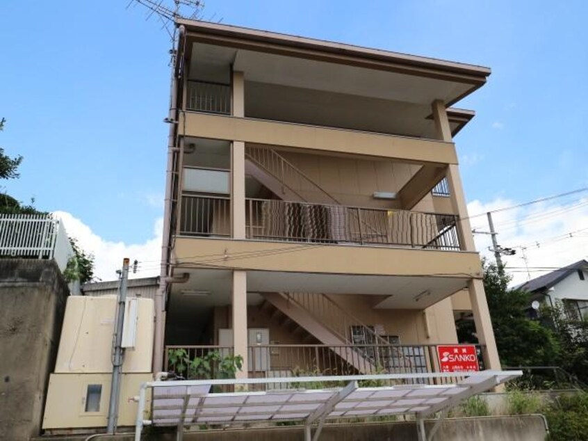  近鉄難波線・奈良線/東生駒駅 徒歩10分 2階 築31年