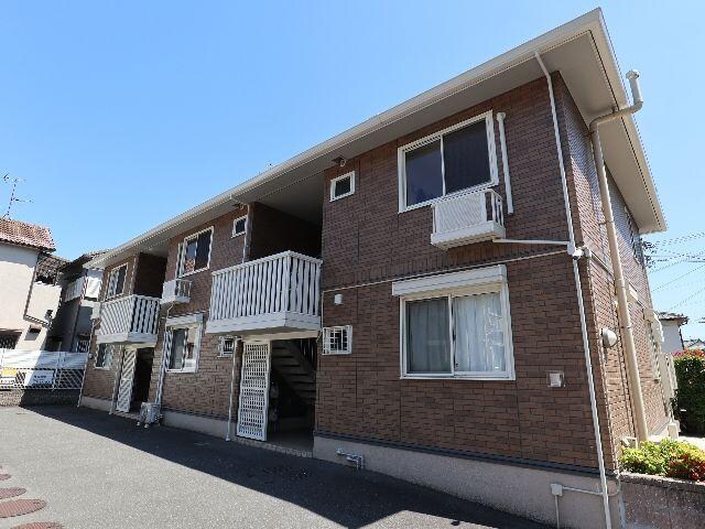  近鉄難波線・奈良線/生駒駅 バス8分阪奈中央病院下車:停歩3分 1階 築15年