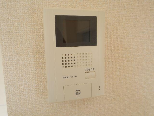  近鉄難波線・奈良線/生駒駅 バス8分阪奈中央病院下車:停歩3分 1階 築15年