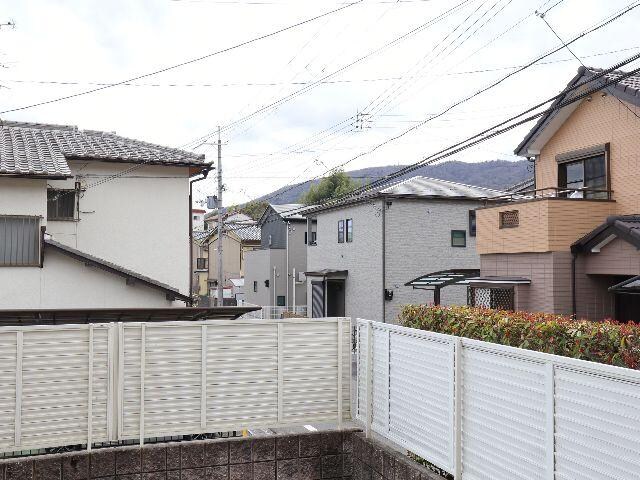  近鉄難波線・奈良線/生駒駅 バス8分阪奈中央病院下車:停歩3分 1階 築14年