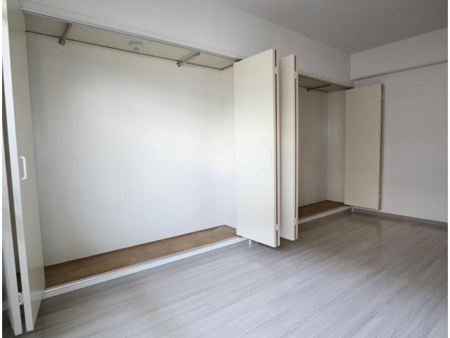  近鉄けいはんな線/学研北生駒駅 徒歩3分 1階 築35年