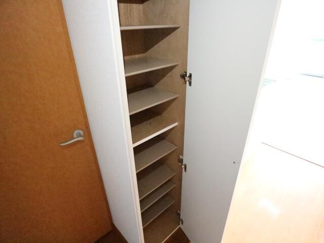  近鉄生駒線/南生駒駅 徒歩11分 2階 築15年