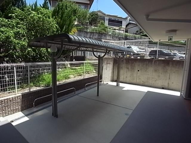  近鉄難波線・奈良線/東生駒駅 徒歩6分 3階 築14年