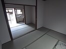  近鉄難波線・奈良線/生駒駅 徒歩12分 2階 築52年