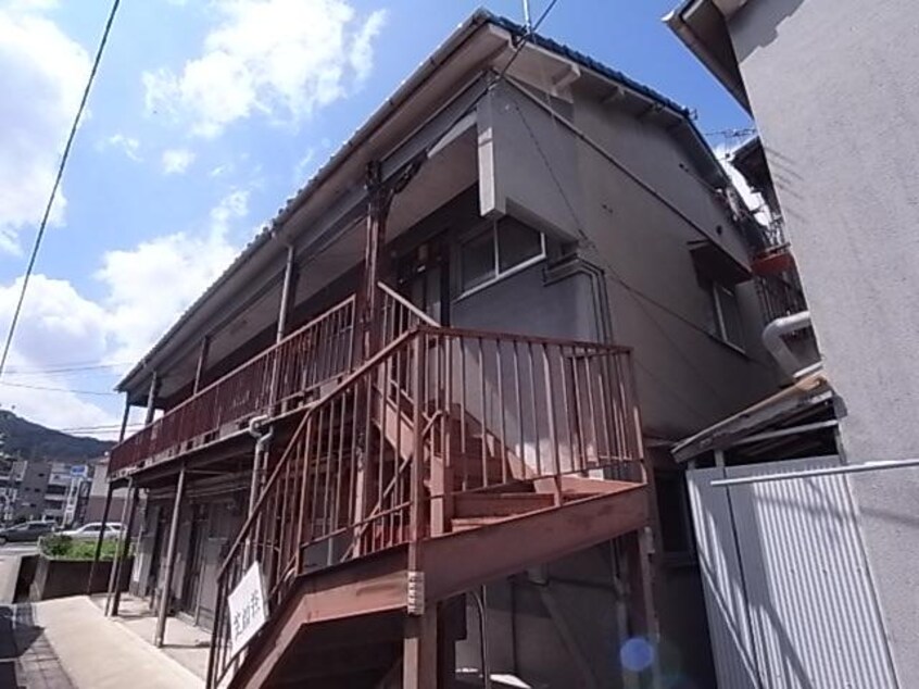  近鉄難波線・奈良線/生駒駅 徒歩12分 2階 築52年
