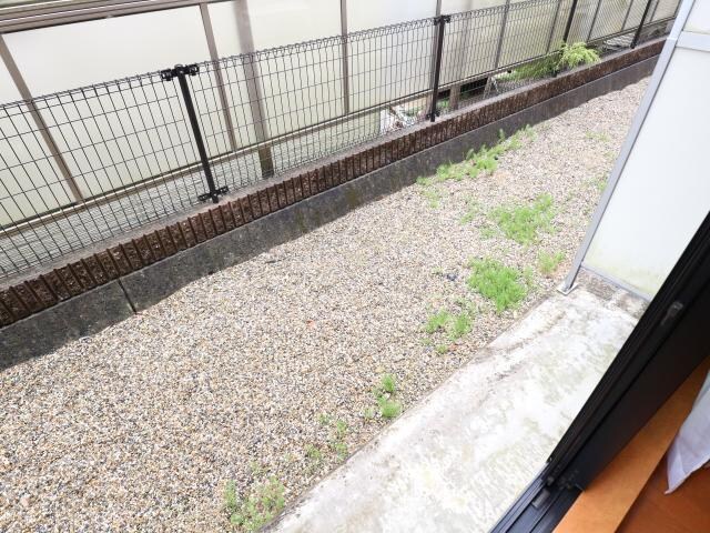  近鉄難波線・奈良線/生駒駅 徒歩22分 1階 築12年