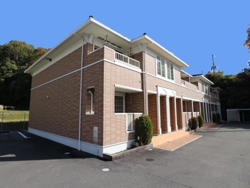  近鉄難波線・奈良線/生駒駅 バス11分稲倉下車:停歩3分 1階 築13年