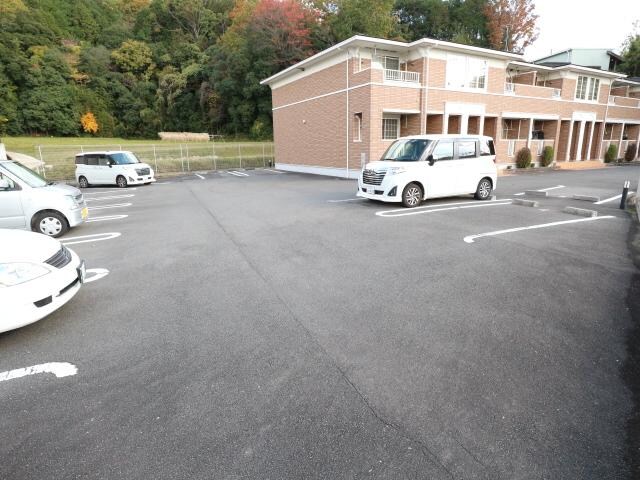  近鉄難波線・奈良線/生駒駅 バス11分稲倉下車:停歩3分 2階 築13年