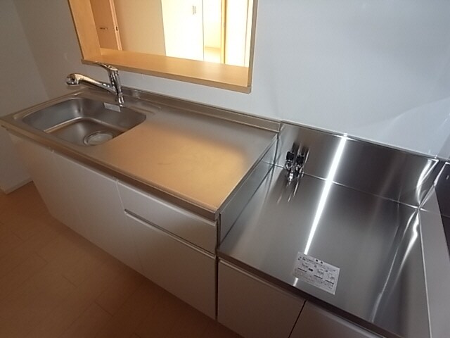  近鉄難波線・奈良線/生駒駅 バス11分稲倉下車:停歩3分 2階 築13年