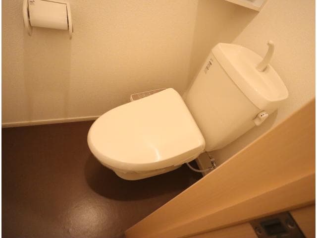  近鉄難波線・奈良線/生駒駅 バス11分稲倉下車:停歩3分 2階 築13年