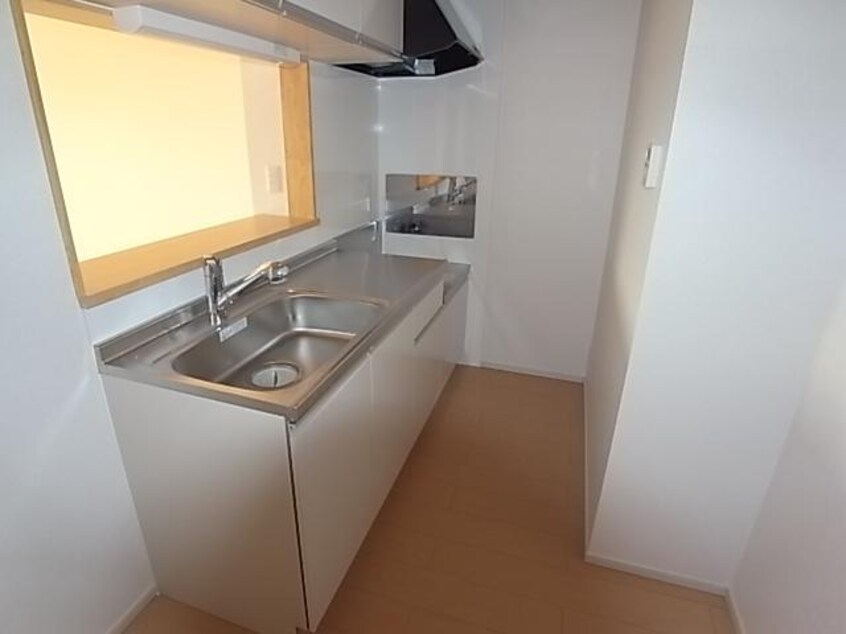  近鉄難波線・奈良線/生駒駅 バス11分稲倉下車:停歩3分 2階 築13年