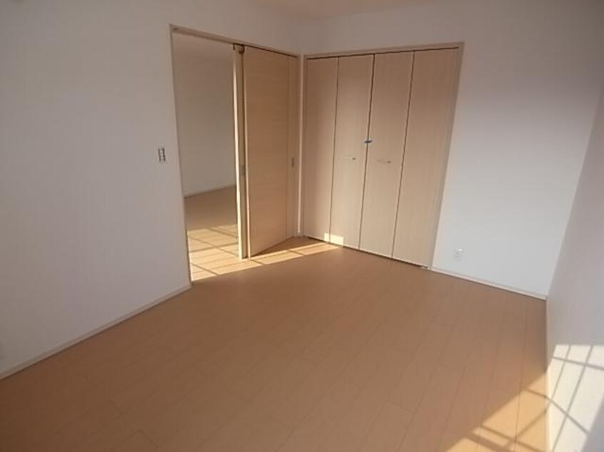  近鉄難波線・奈良線/生駒駅 バス11分稲倉下車:停歩3分 2階 築13年