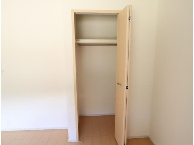  近鉄難波線・奈良線/生駒駅 バス11分稲倉下車:停歩3分 2階 築13年