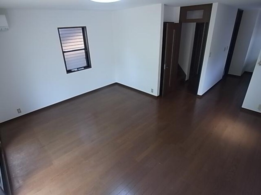  近鉄難波線・奈良線/生駒駅 徒歩5分 1階 築31年