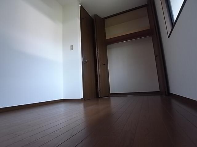  近鉄難波線・奈良線/生駒駅 徒歩5分 1階 築31年