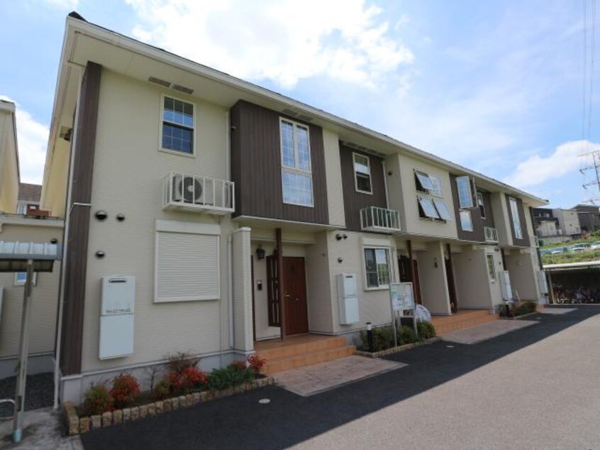  近鉄難波線・奈良線/生駒駅 バス11分新生駒台北口下車:停歩7分 2階 築12年