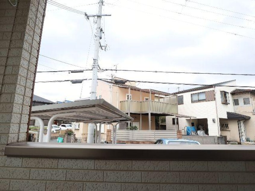  近鉄難波線・奈良線/生駒駅 バス10分松美台下車:停歩5分 1階 築11年