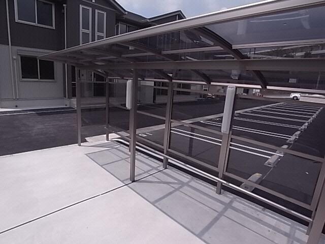  近鉄難波線・奈良線/東生駒駅 バス7分さつき台住宅下車:停歩6分 1階 築10年