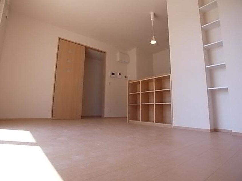  近鉄難波線・奈良線/生駒駅 徒歩7分 1階 築11年