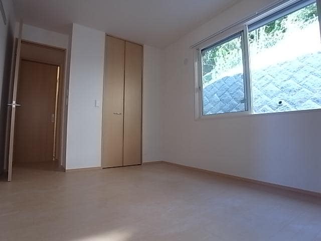  近鉄難波線・奈良線/生駒駅 徒歩7分 1階 築11年