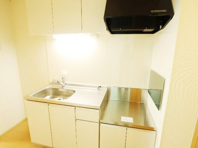  近鉄難波線・奈良線/生駒駅 徒歩9分 1階 築10年