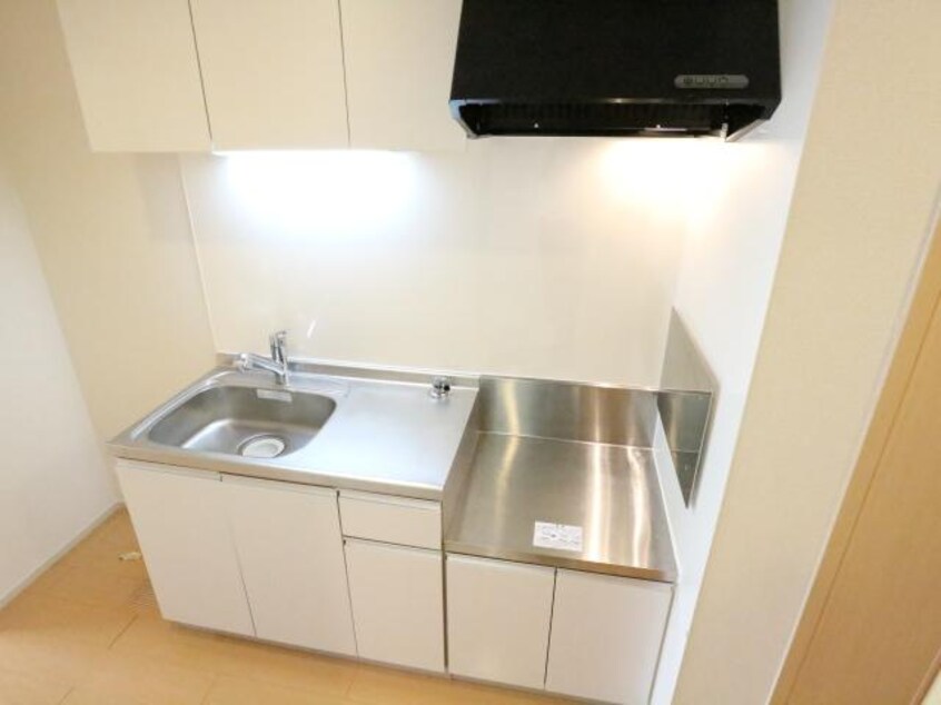  近鉄難波線・奈良線/生駒駅 徒歩9分 2階 築10年