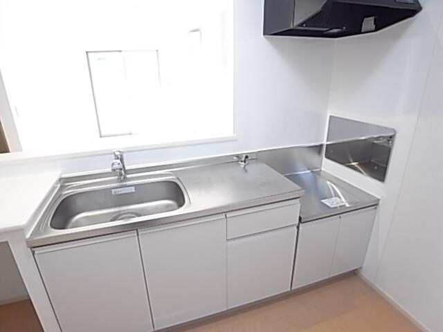  近鉄難波線・奈良線/生駒駅 バス10分新生駒台北口下車:停歩3分 1階 築10年