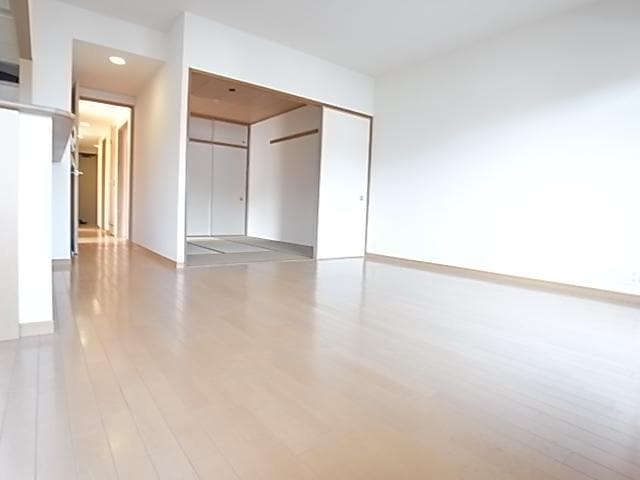  近鉄難波線・奈良線/東生駒駅 徒歩5分 4階 築23年