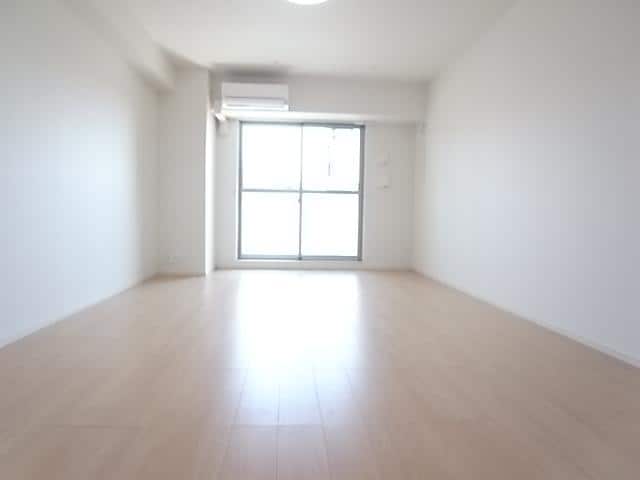  近鉄難波線・奈良線/生駒駅 徒歩12分 5階 築8年