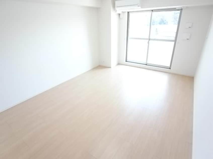  近鉄難波線・奈良線/生駒駅 徒歩12分 5階 築8年