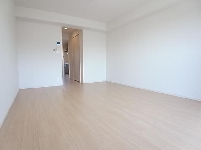  近鉄難波線・奈良線/生駒駅 徒歩12分 5階 築8年