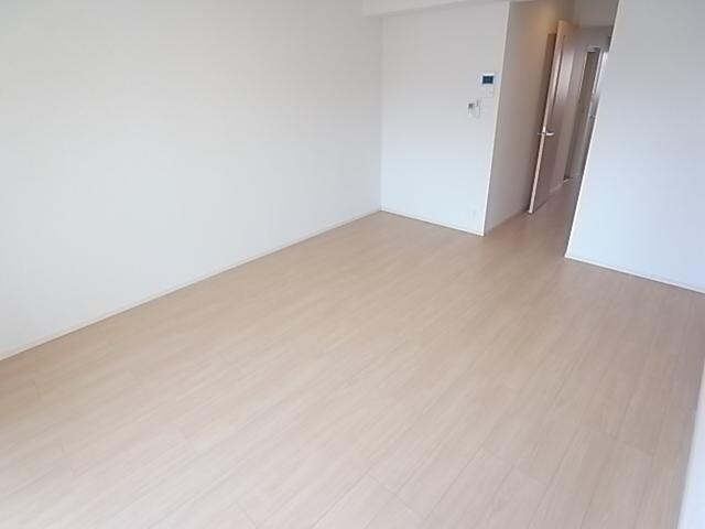  近鉄難波線・奈良線/生駒駅 徒歩12分 5階 築8年