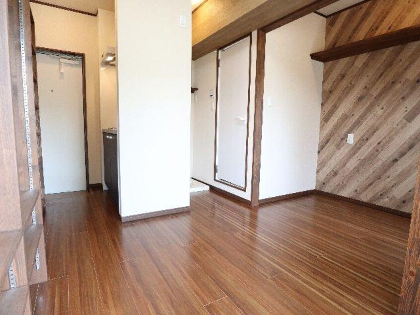  近鉄難波線・奈良線/東生駒駅 徒歩15分 2階 築41年