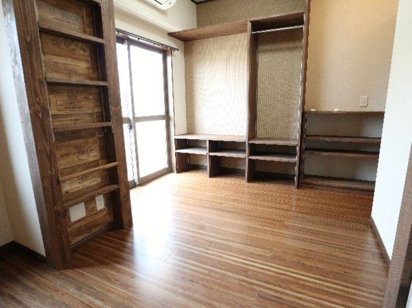  近鉄難波線・奈良線/東生駒駅 徒歩15分 2階 築41年