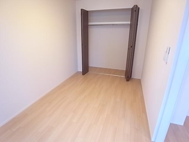  近鉄難波線・奈良線/東生駒駅 バス15分さつき台住宅下車:停歩6分 1階 築7年